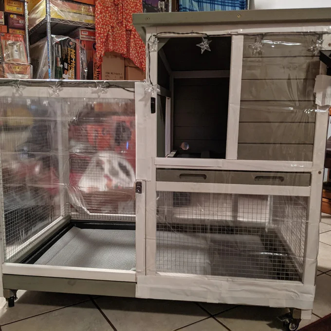 Gossy Weather Resistant Rabbit Hutch with Ramp