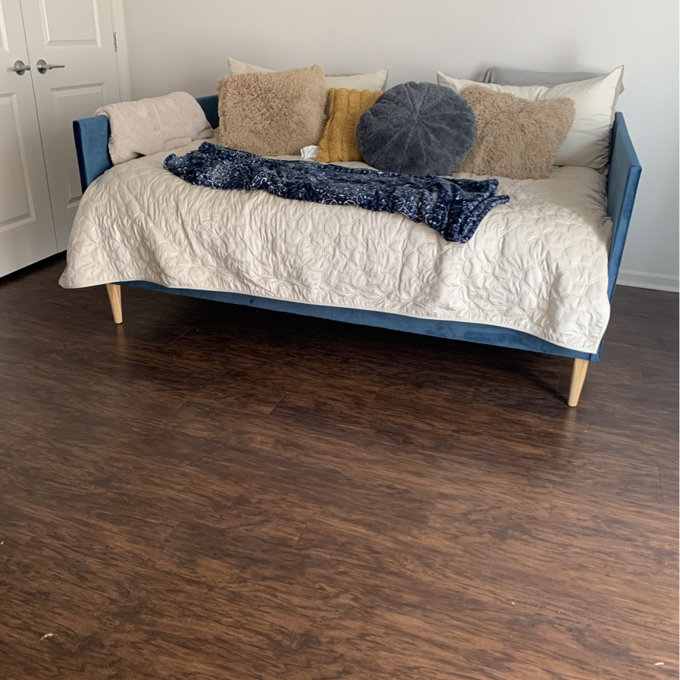 Chadlee Upholstered Daybed