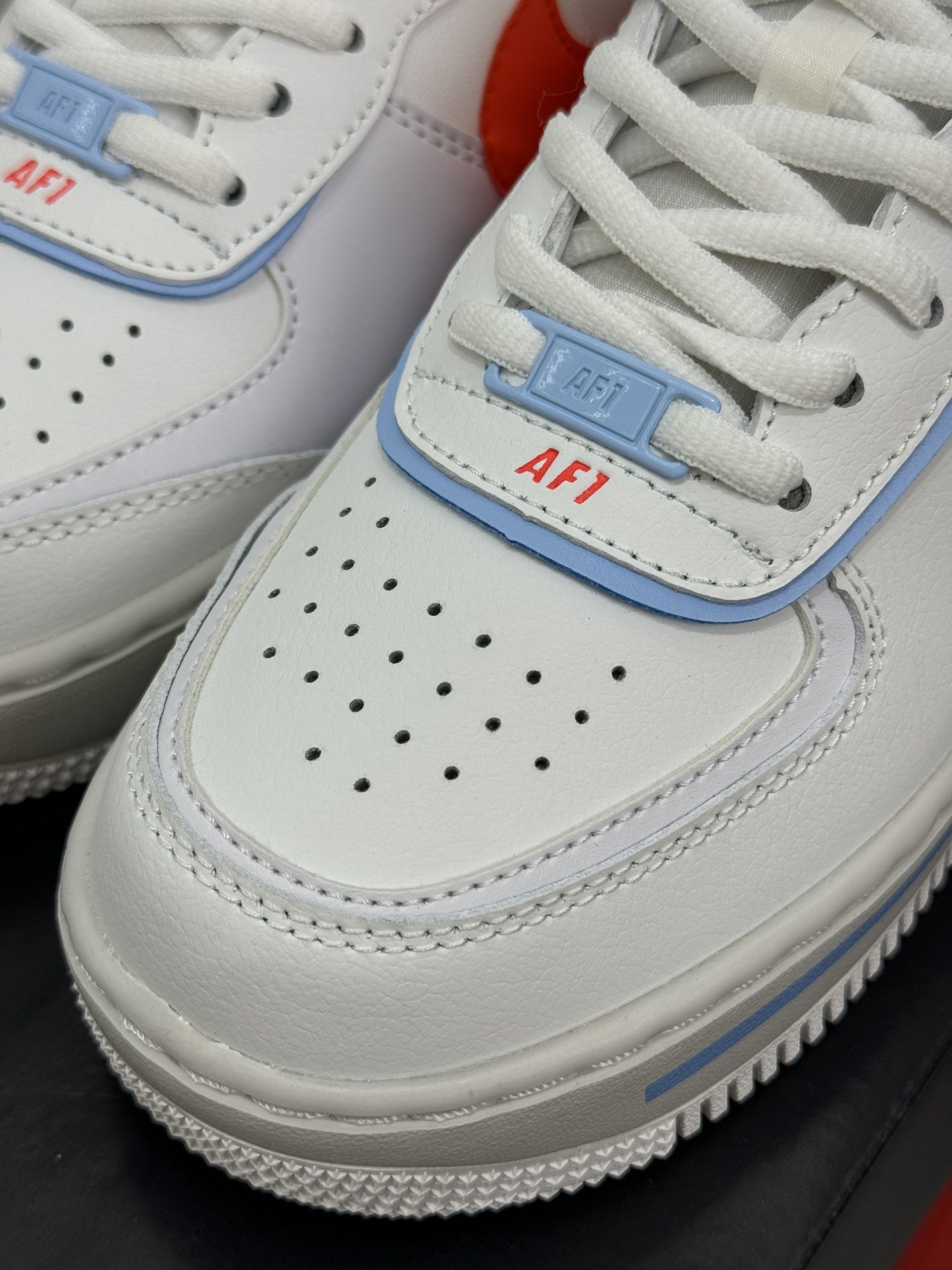 Nike Air Force 1