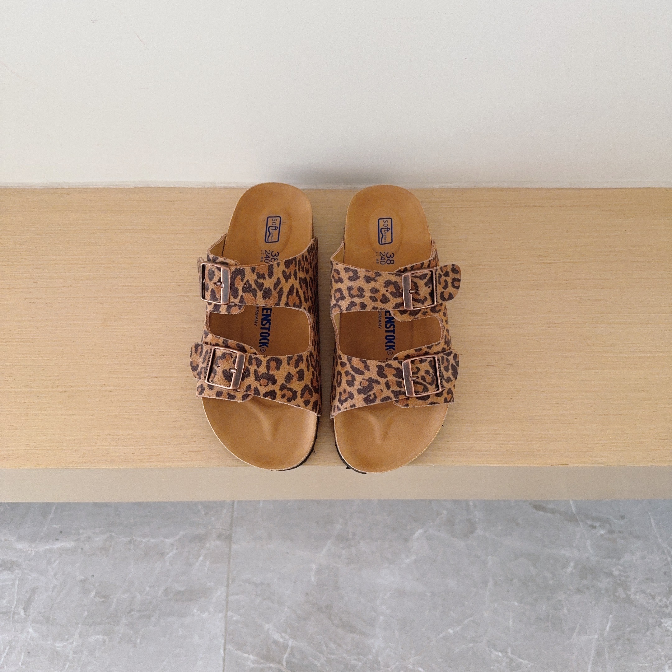 UGG Kids Footwear Style 102