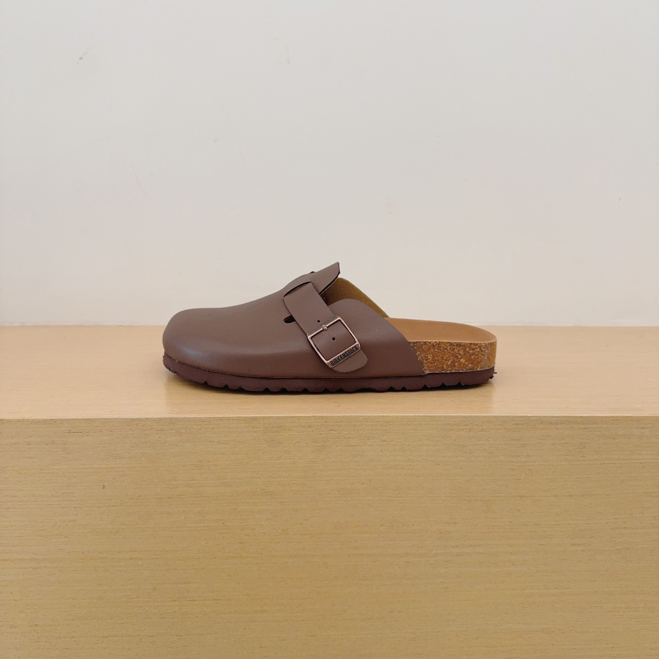 UGG Kids Matte And Gloss Series Birken-Style Clogs Adult And Kids