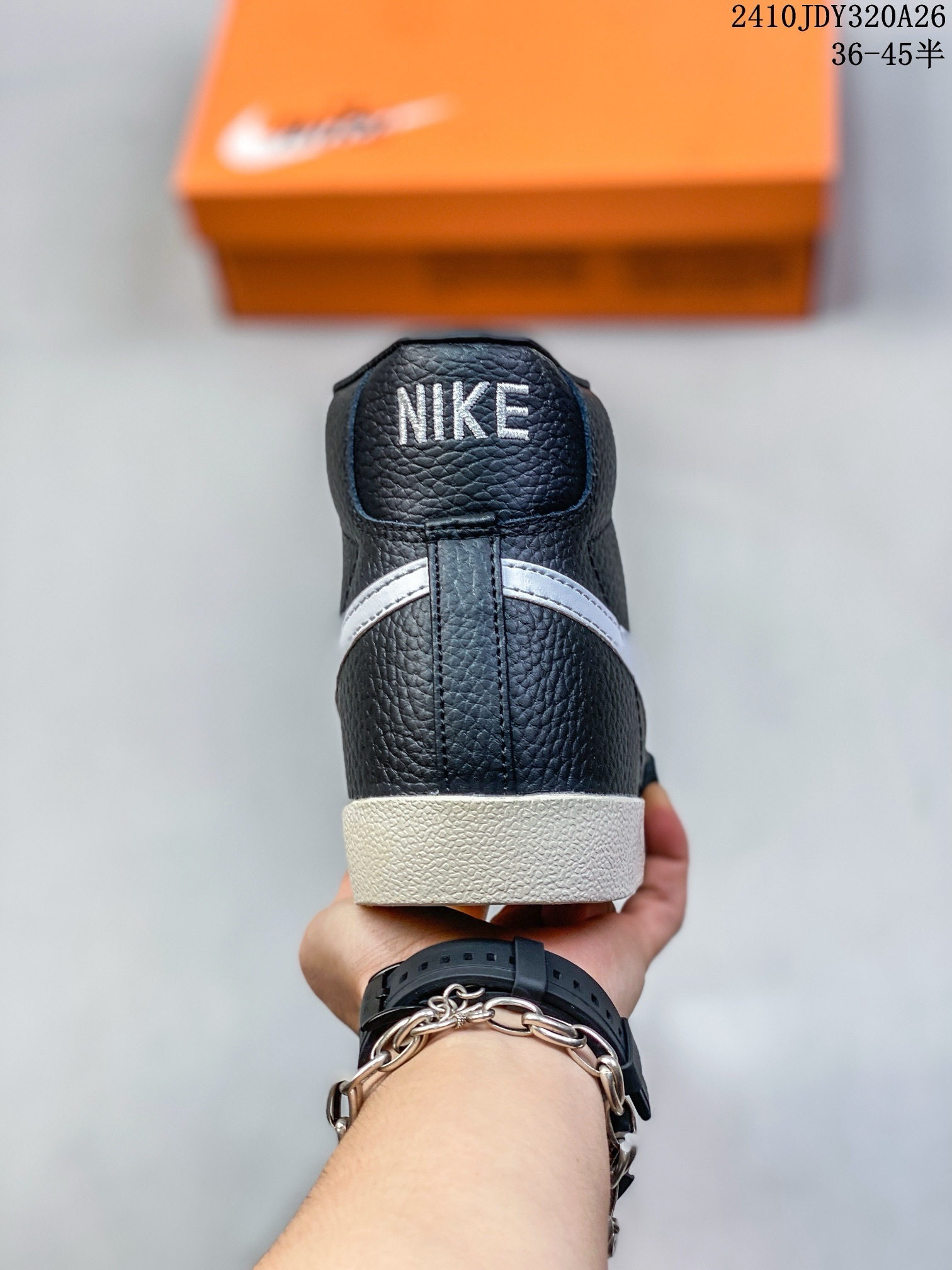 Blazer Mid Detail 41