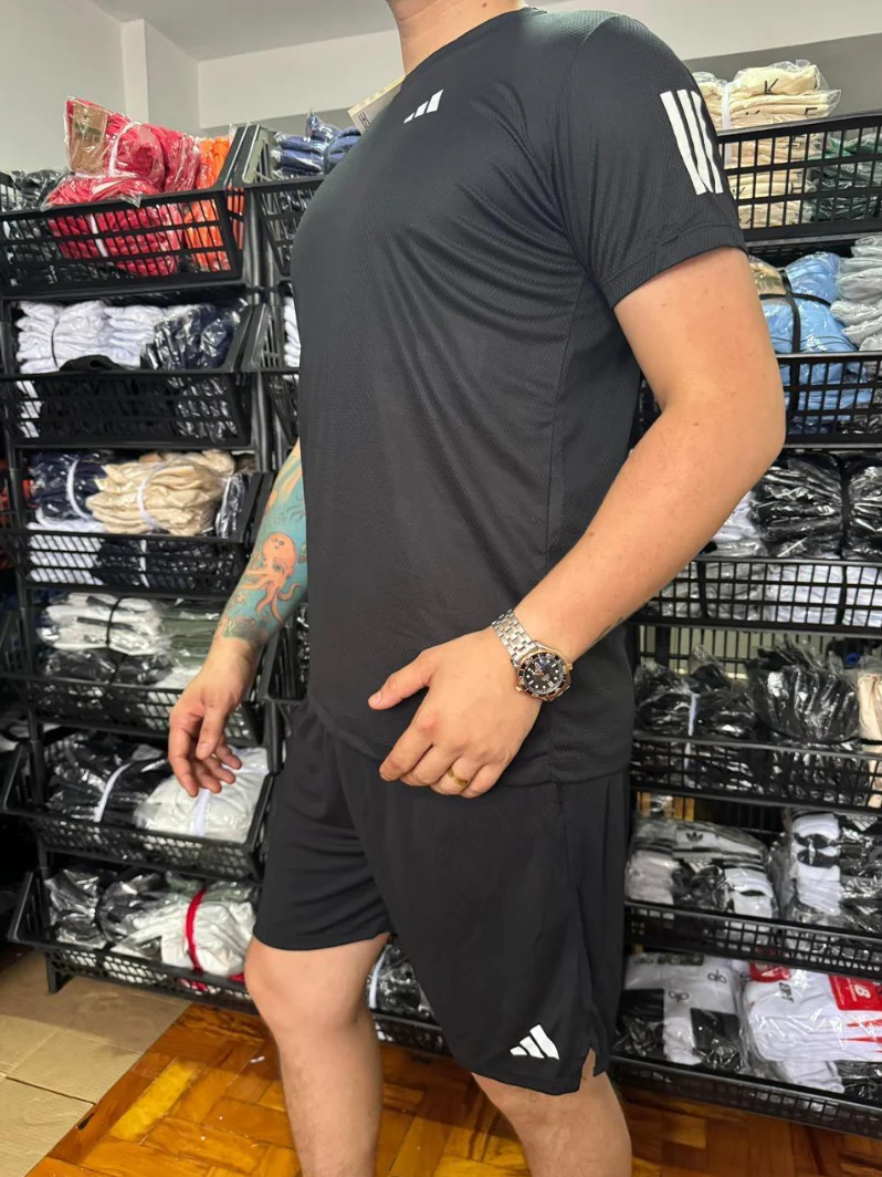 Conjunto Dri-Fit: Camiseta + Shorts -