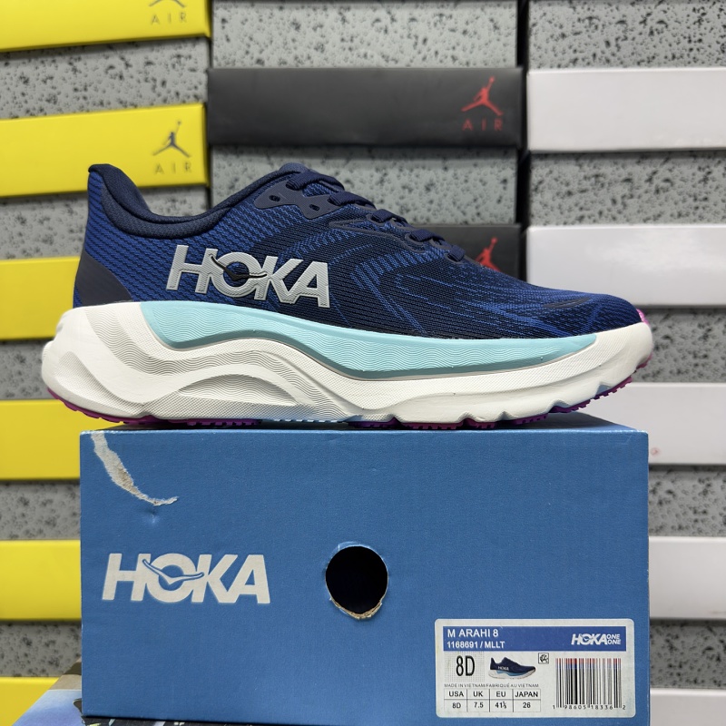 Hoka Arahi 8 Sneakers