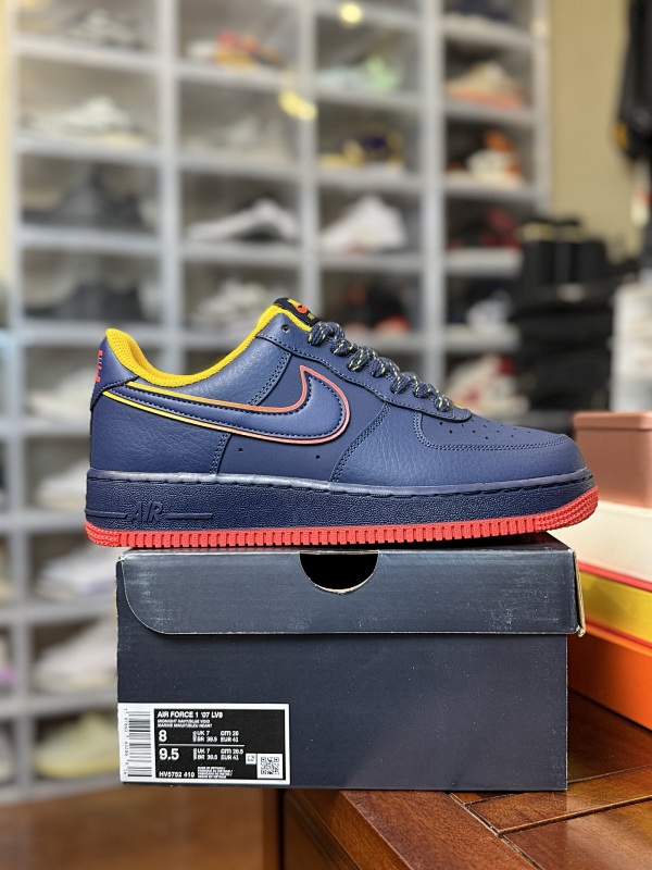 Nike Air Force 1