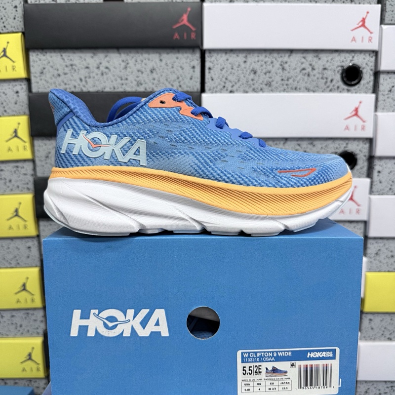 Hoka Clifton 9 Sneakers