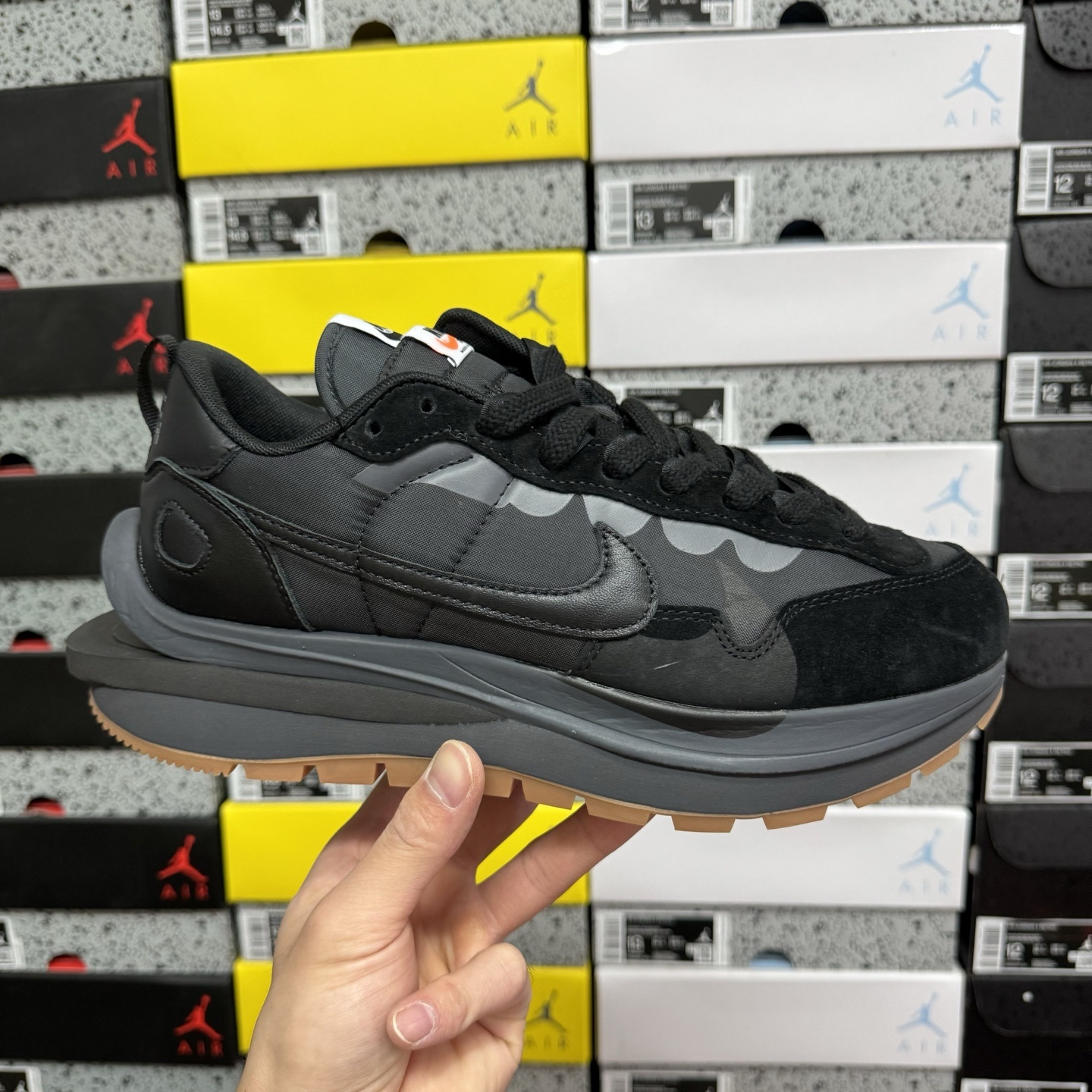Nike x sacai Sneakers detail 3