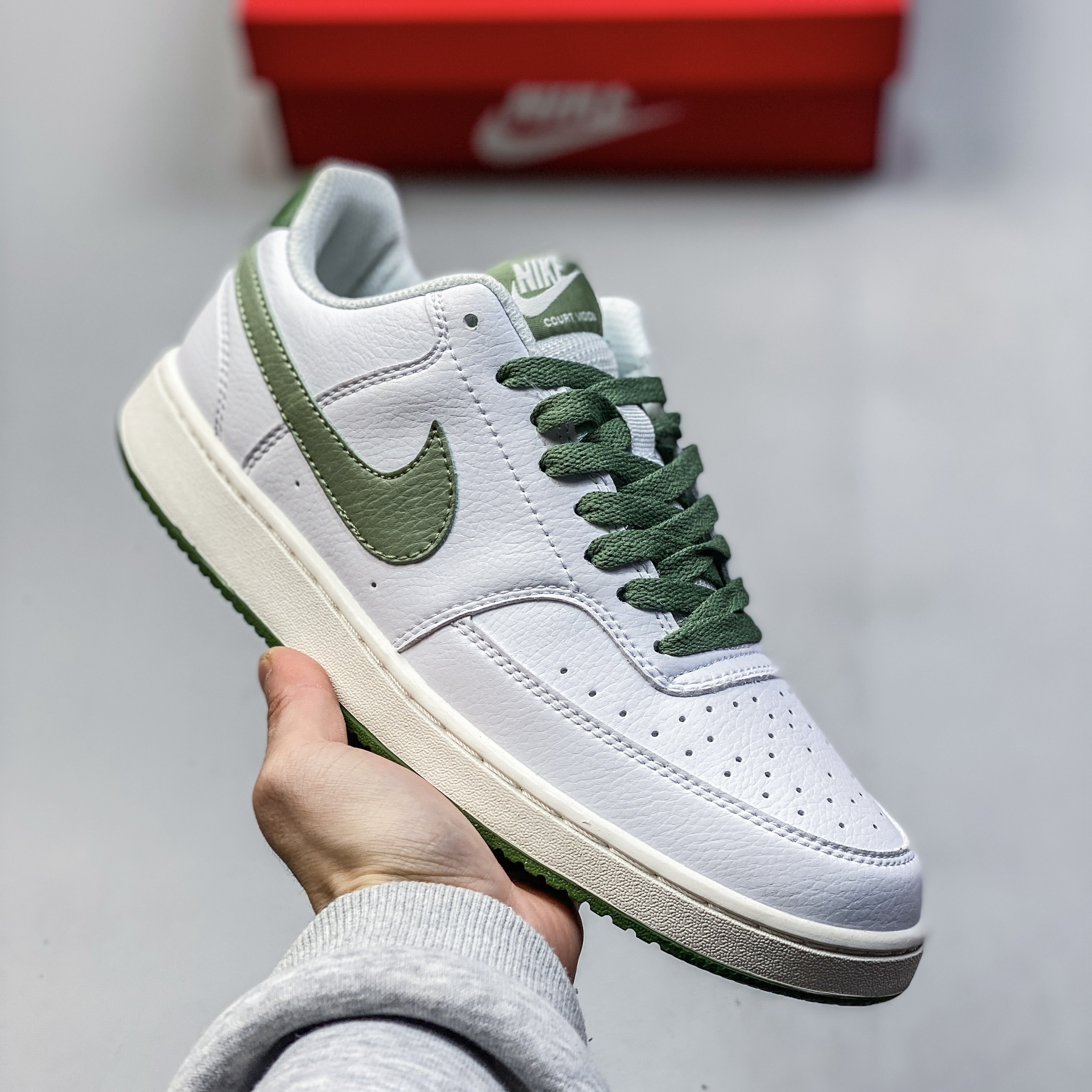 Nike Court Vision Low