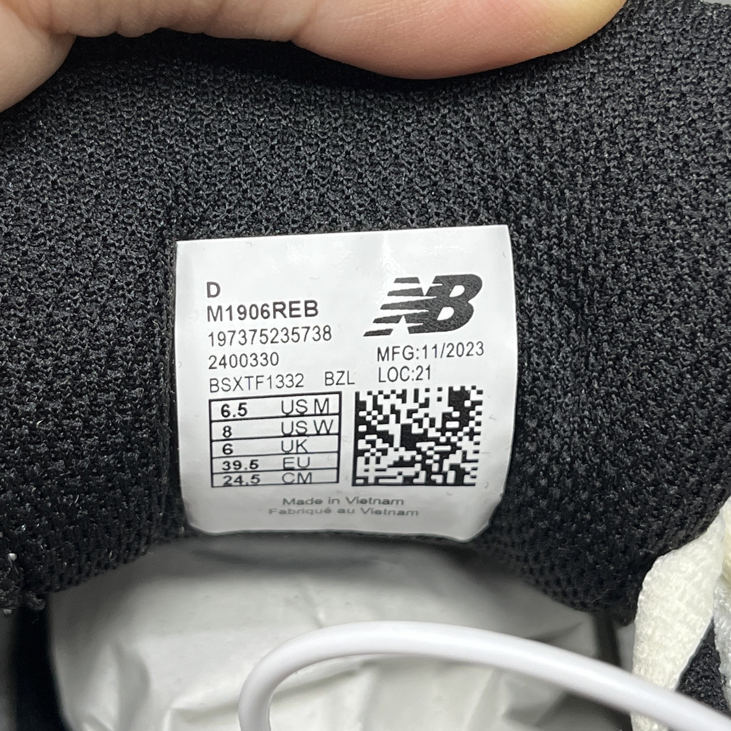New Balance 1906 Sneakers detail 3