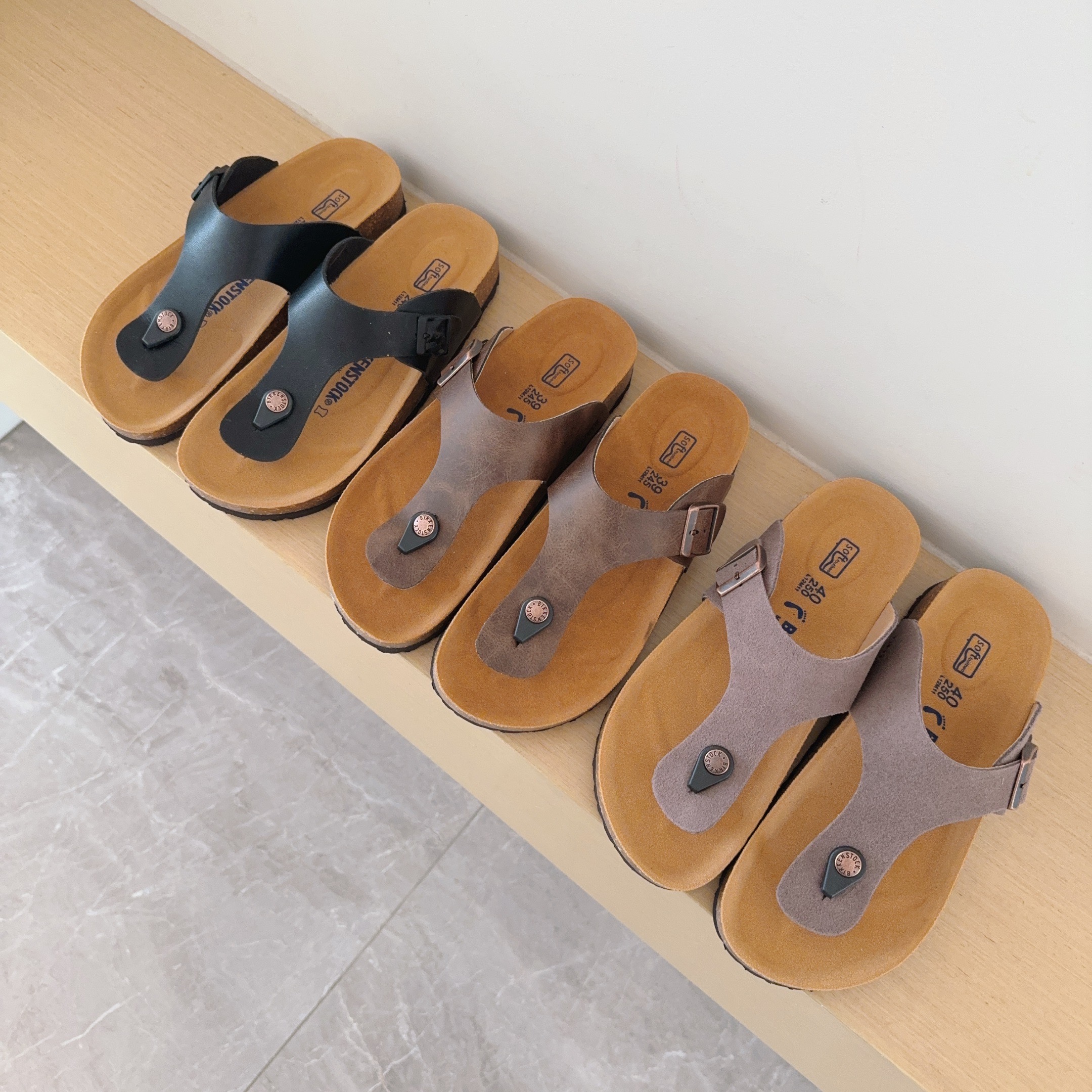 UGG Footwear Style 050
