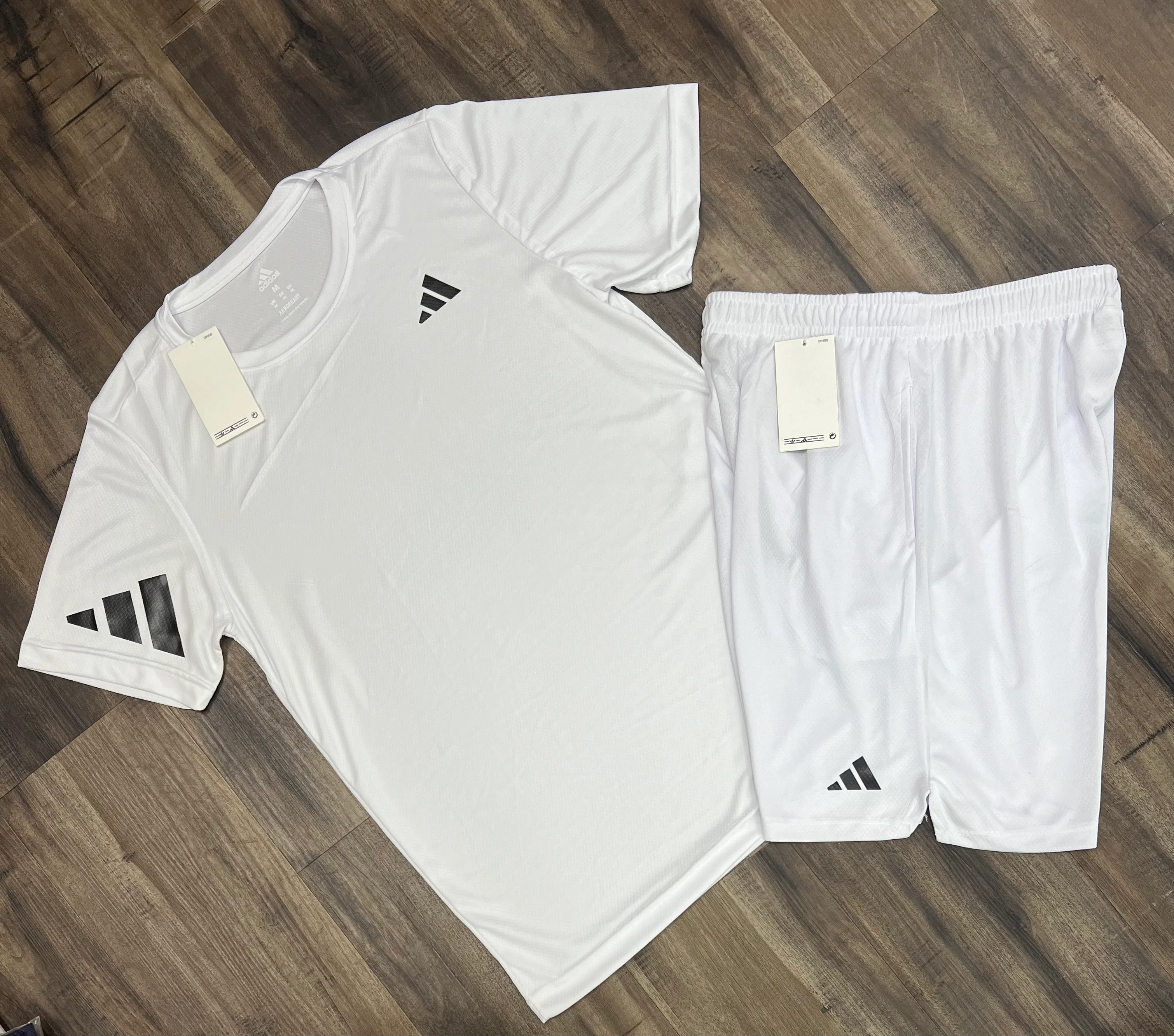 Conjunto Dri-Fit: Camiseta + Shorts -