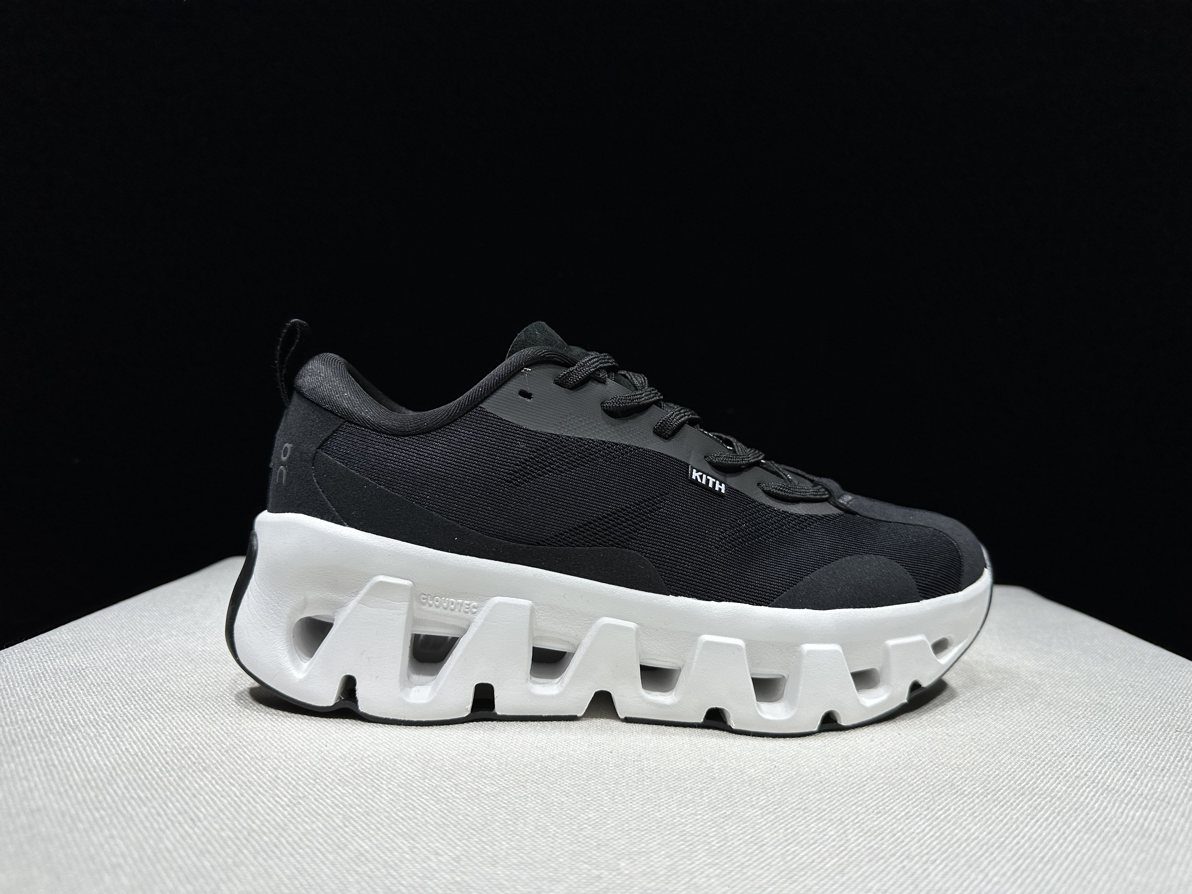 KITH K-Tech 1