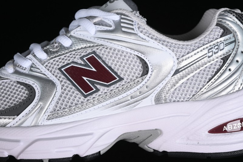New Balance 530