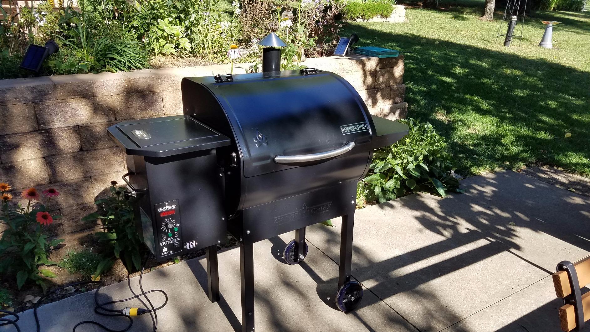 Camp Chef SmokePro DLX Pellet Grill withNew PID Generator 2