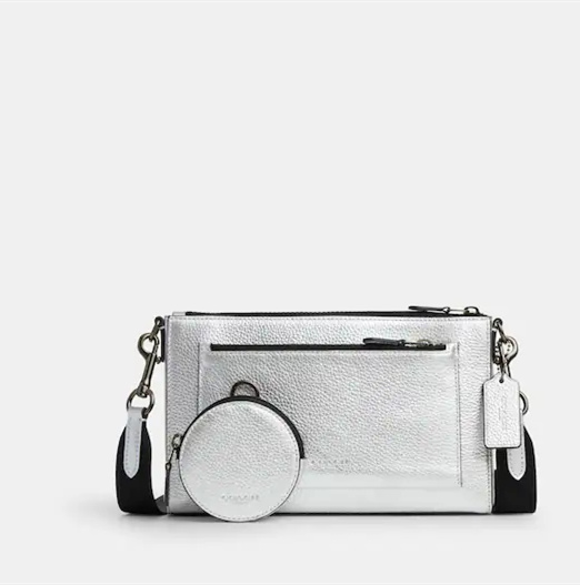 COAthtCH Classic handbags