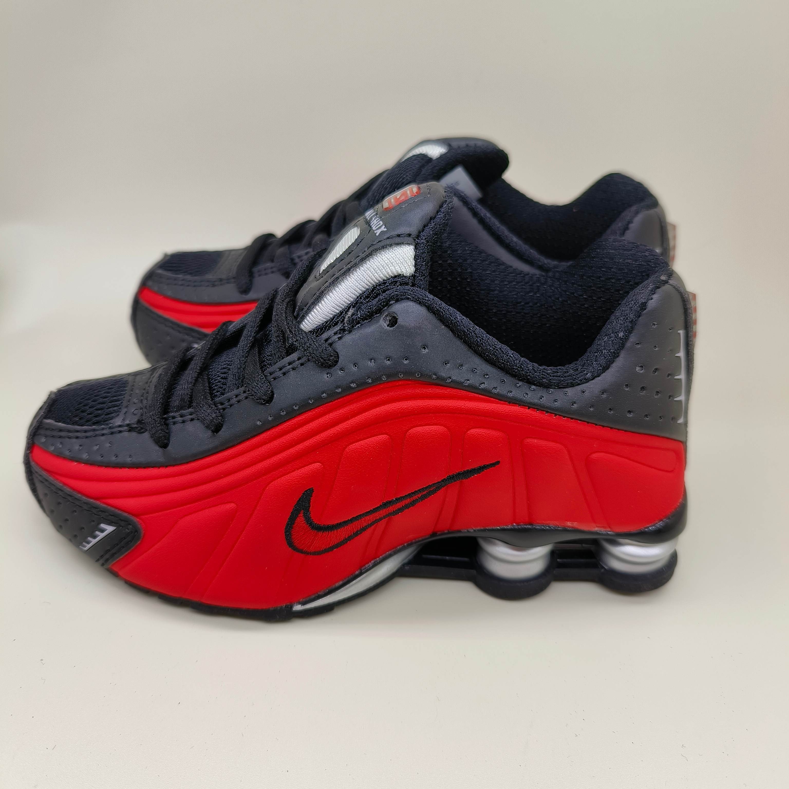Kids Shoxr4