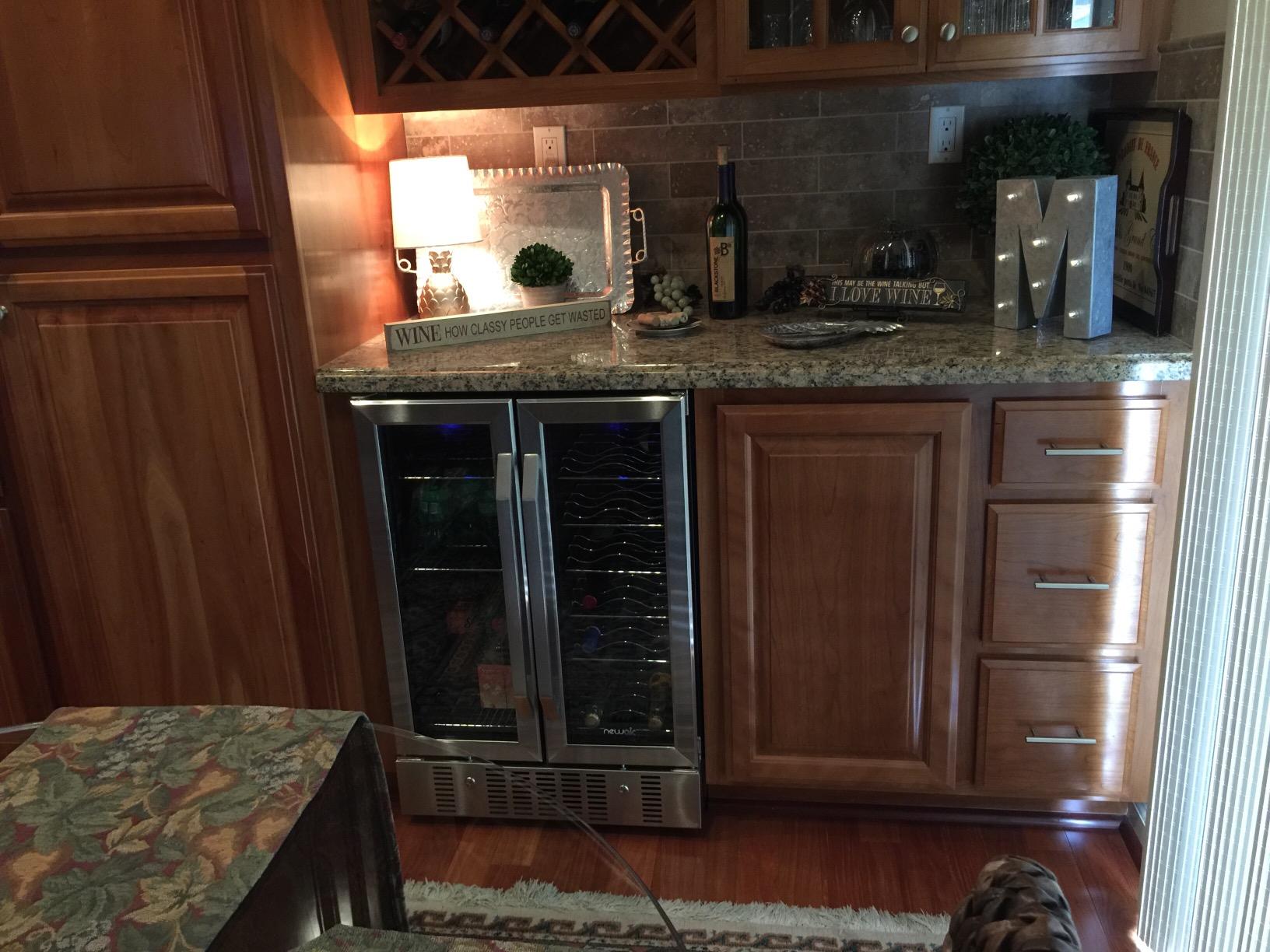 NewAir 24” Wine and Beverage Refrigerator and Cooler