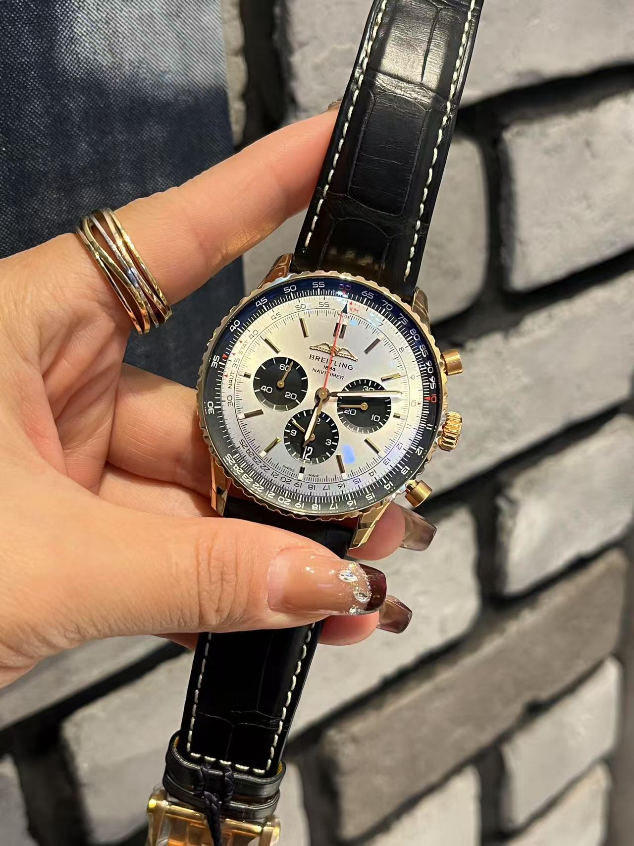 【Super Clone】Breitling Navitimer Gold B01
