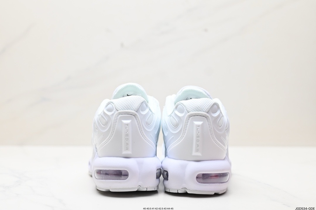 Air Max Plus Drift 25