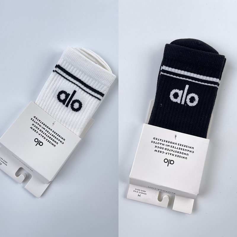 ALO Striped Crew Socks White Black