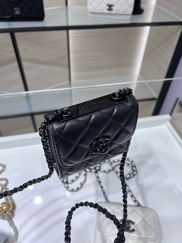 Chanel A81633Y Black Quilted Trendy Mini Wallet
