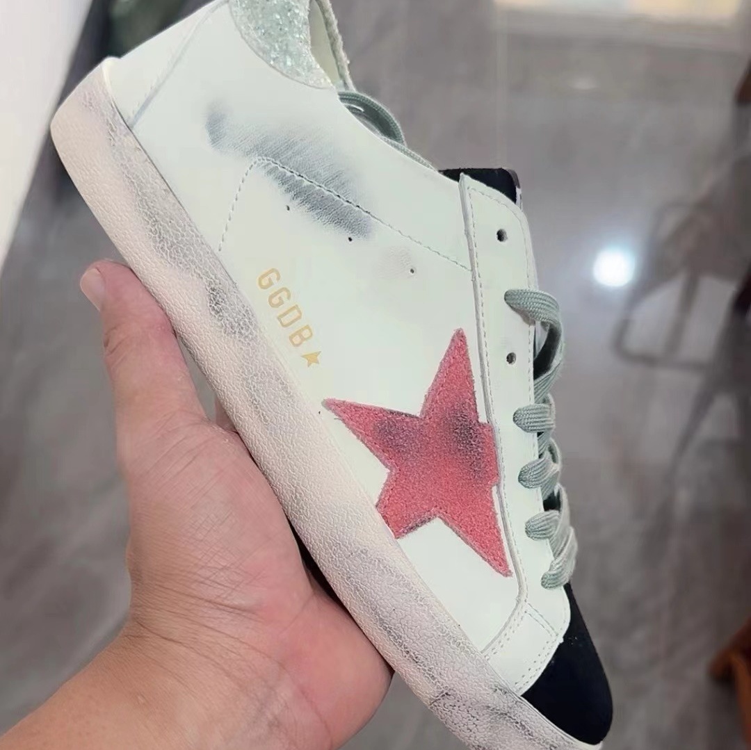 Golden Goose Super-Star