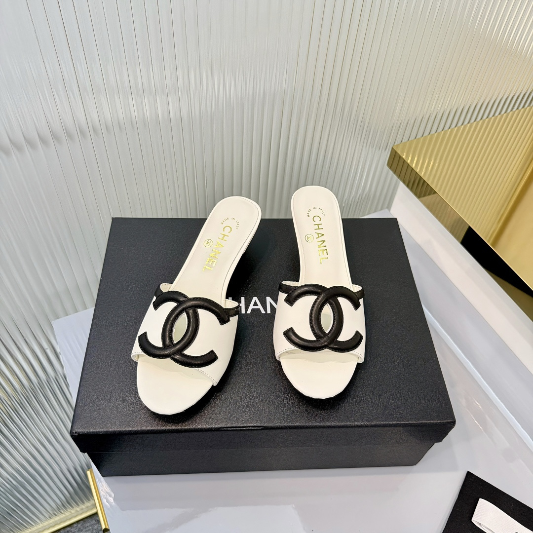 Chanel Oversized Logo Mules - Yellow & White