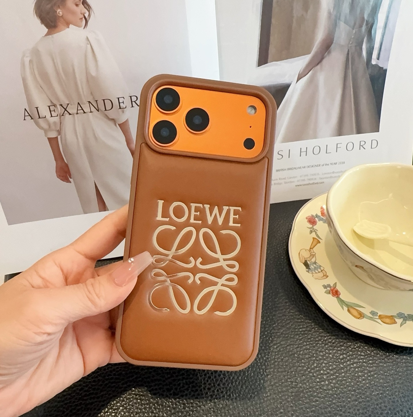 Loewe Hot Stamping Full-Cover Phone Case