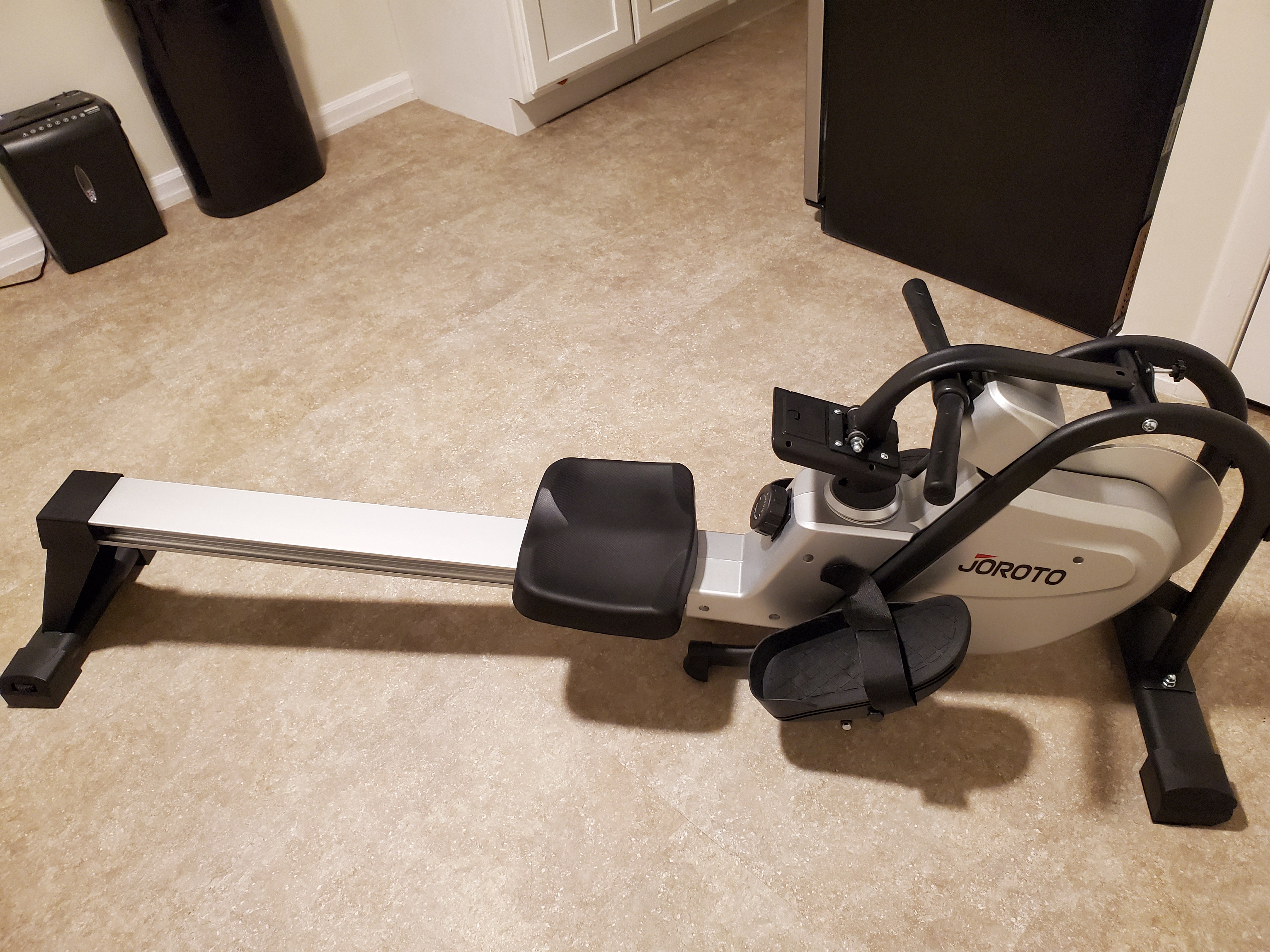 Magnetic Rower Rowing Machine with LCD Display 300LB Weight