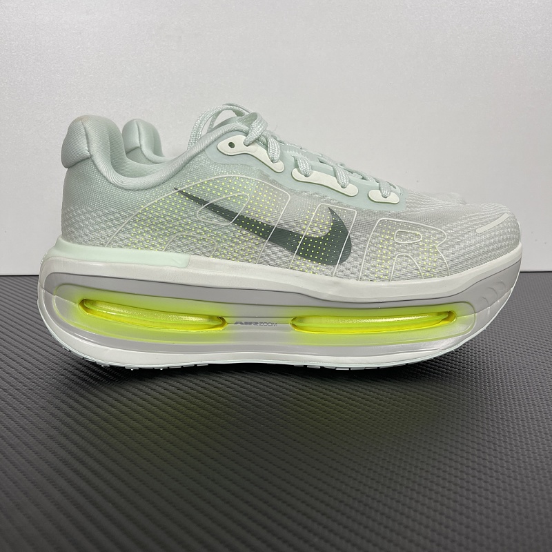 Nike Vomero Premium