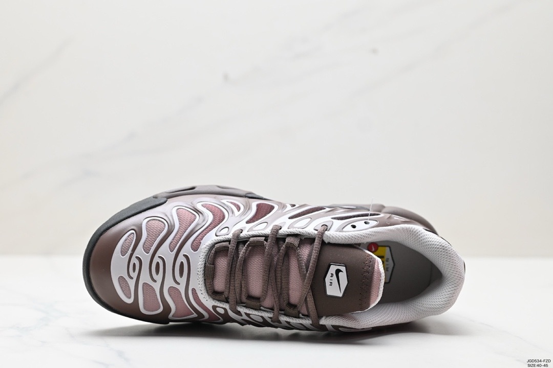 Air Max Plus Drift 38