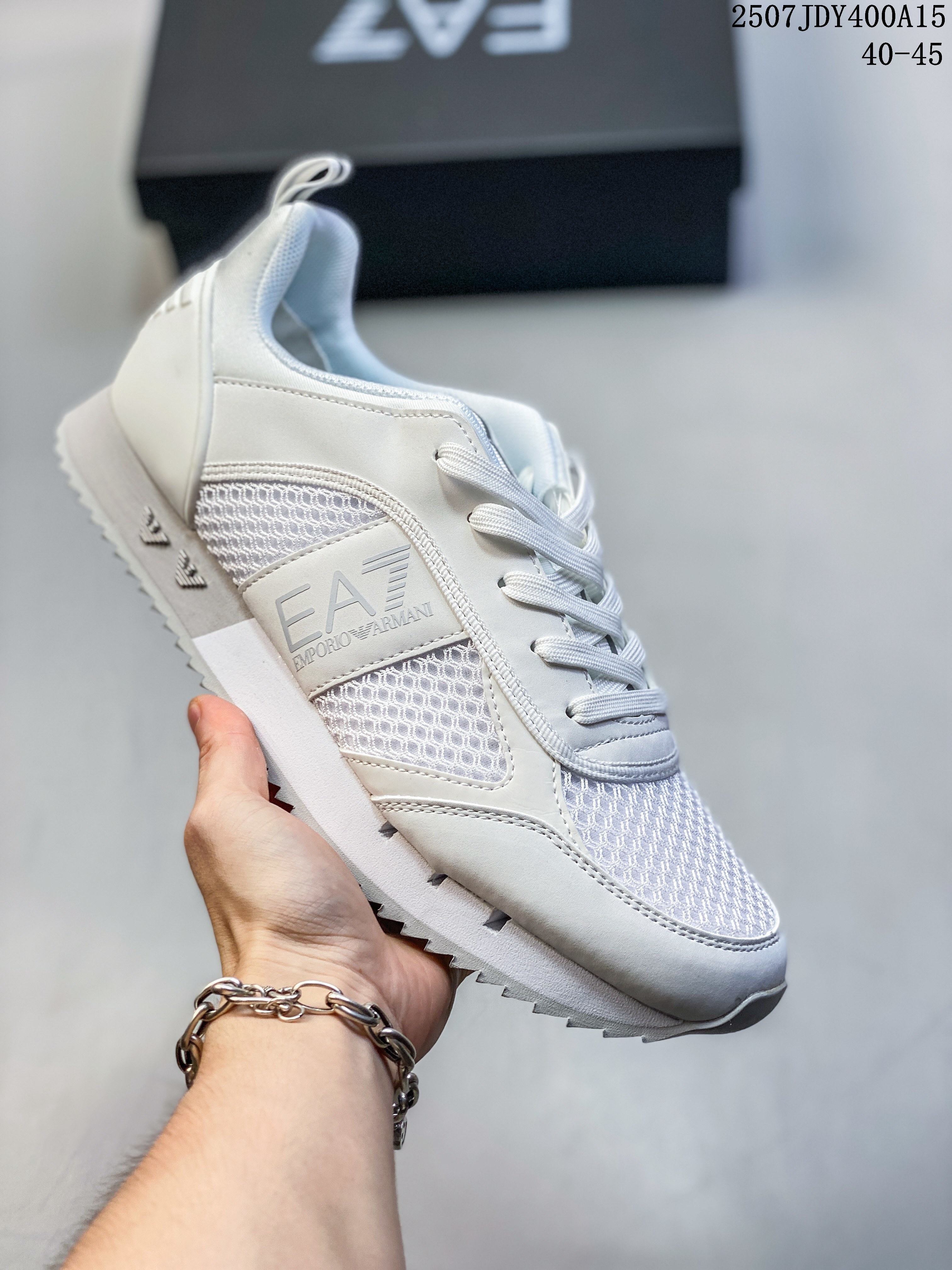 EA7 Emporio Armani Sneakers