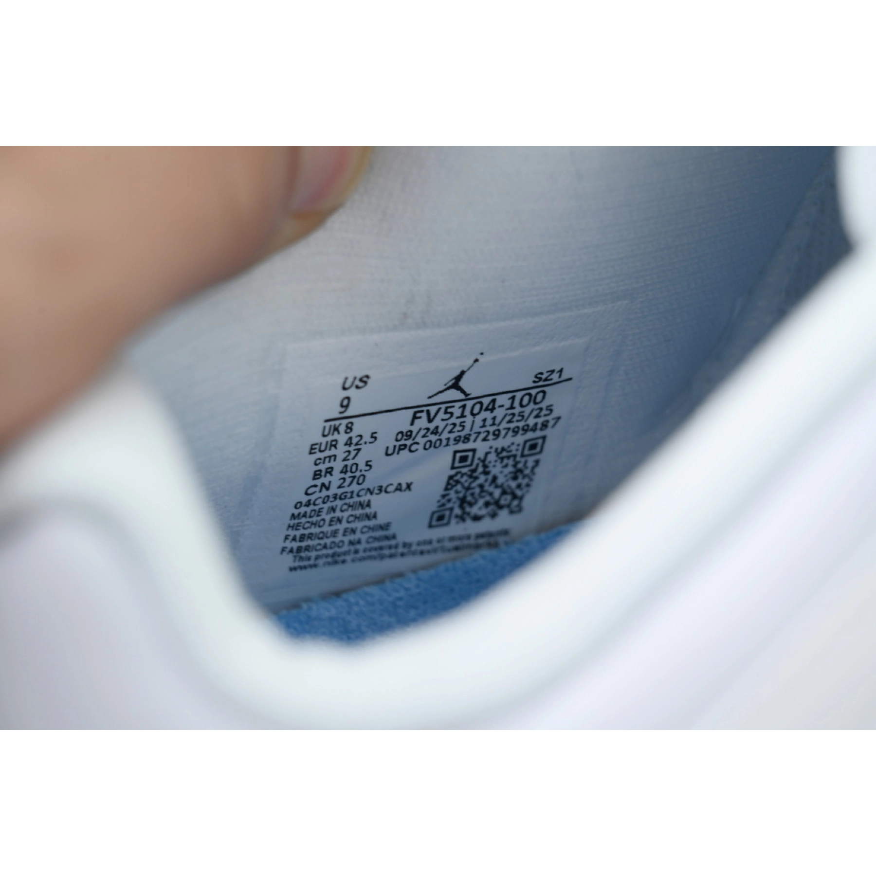 Air Jordan 11 Retro Low UNC (2026) FV5104-100