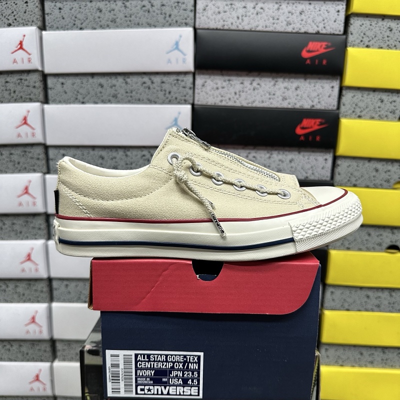 Converse Off White Low Top