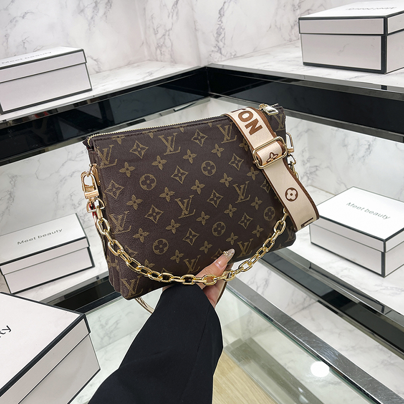 Louis Vuitton crossbody bag 8A version