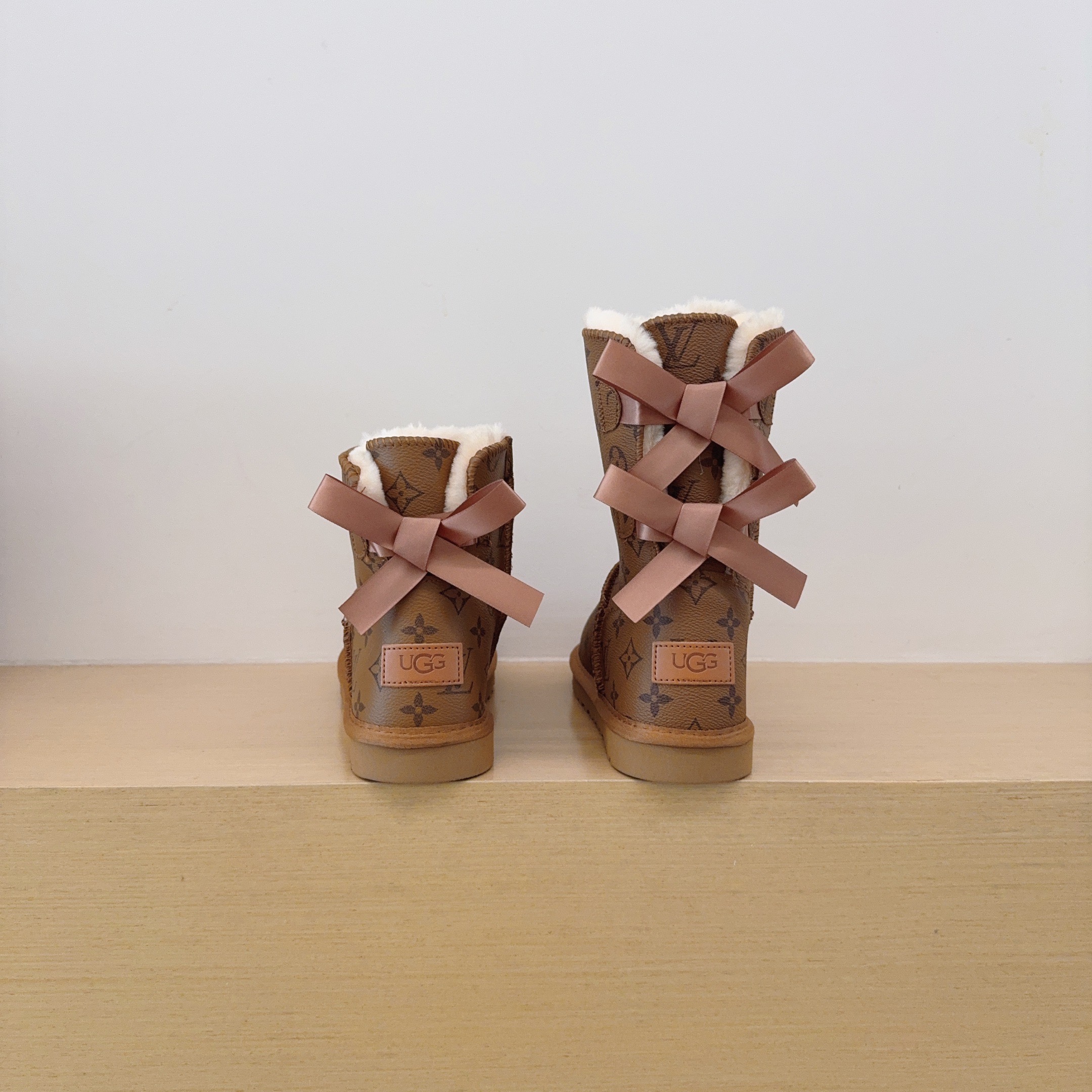 UGG Kids Collaboration Double Ribbon