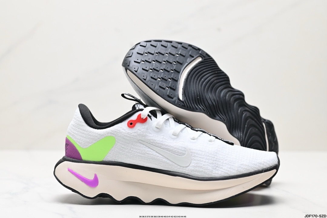 Nike MOTIVA