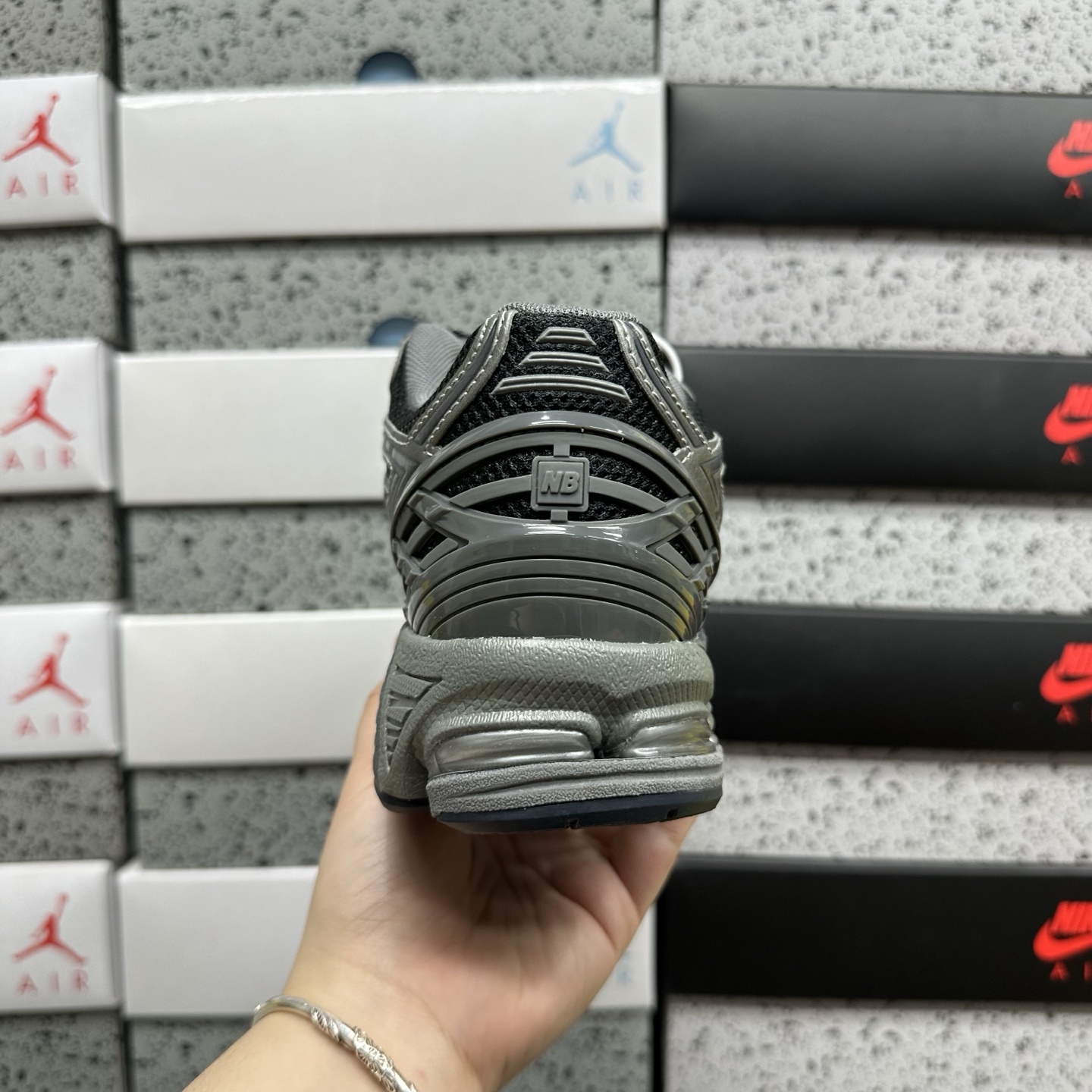 New Balance 1906 Sneakers detail 2