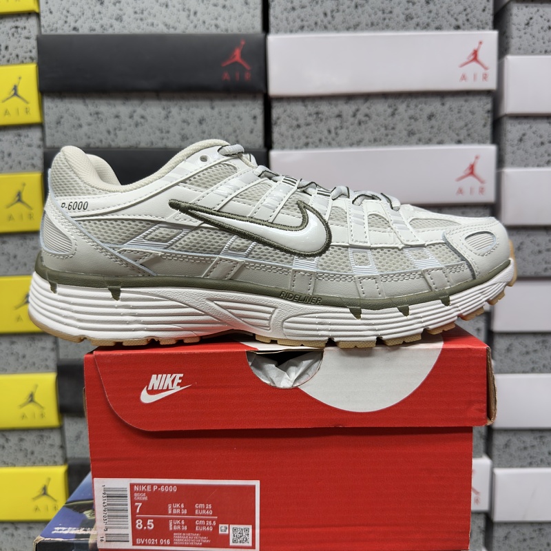 Nike P6000