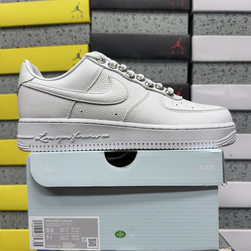 Nike Air Force 1