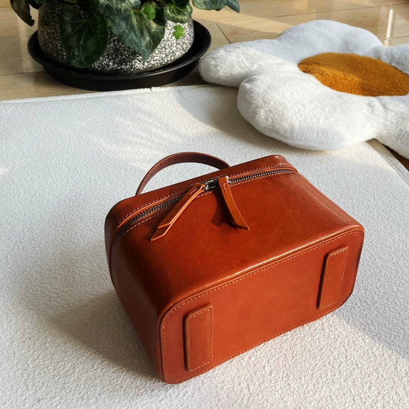 Women's hair-styling shoulder bag