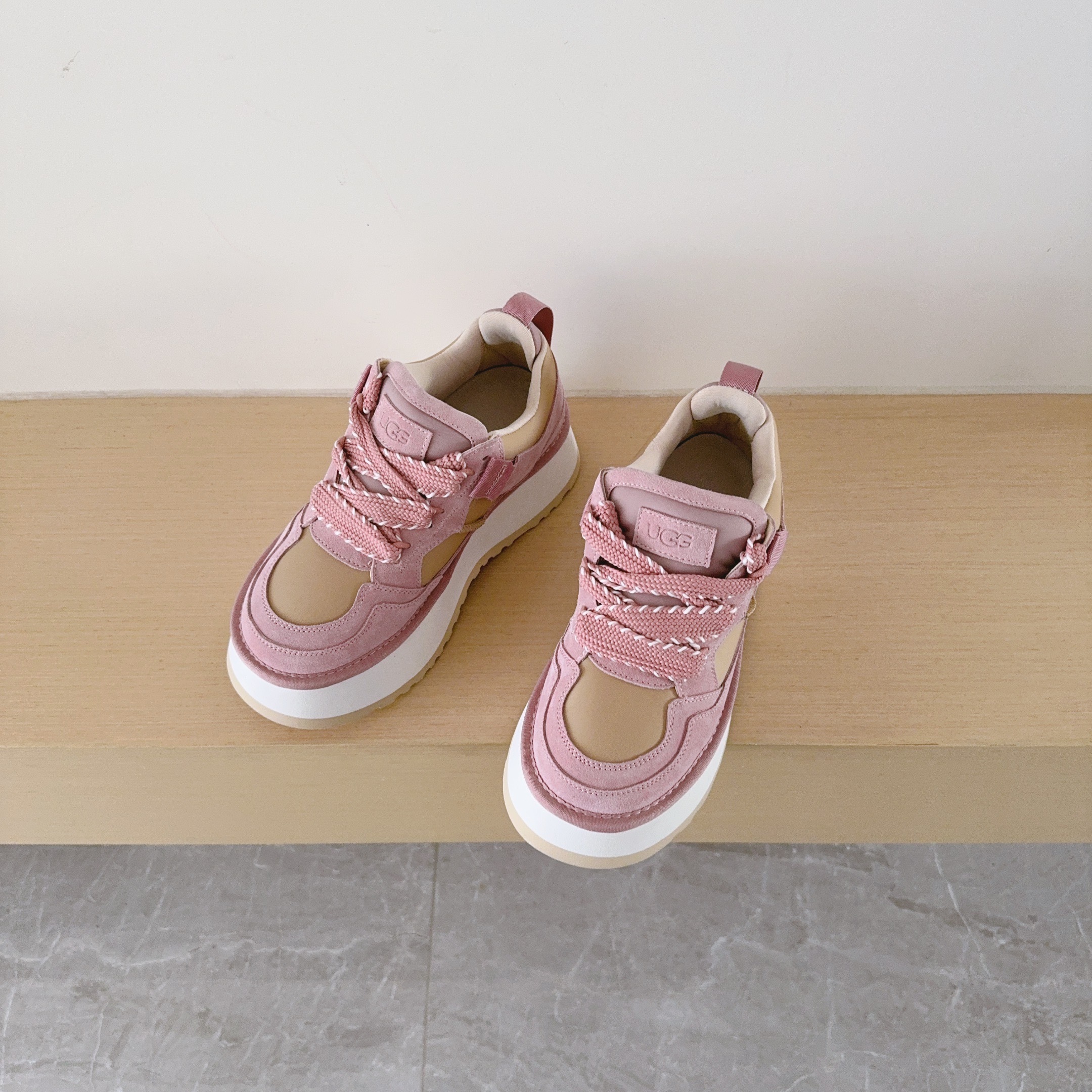 UGG Footwear Style 078