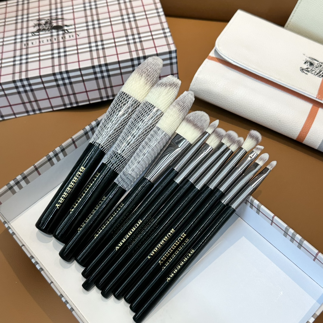 Burberry Makeup Brushes
