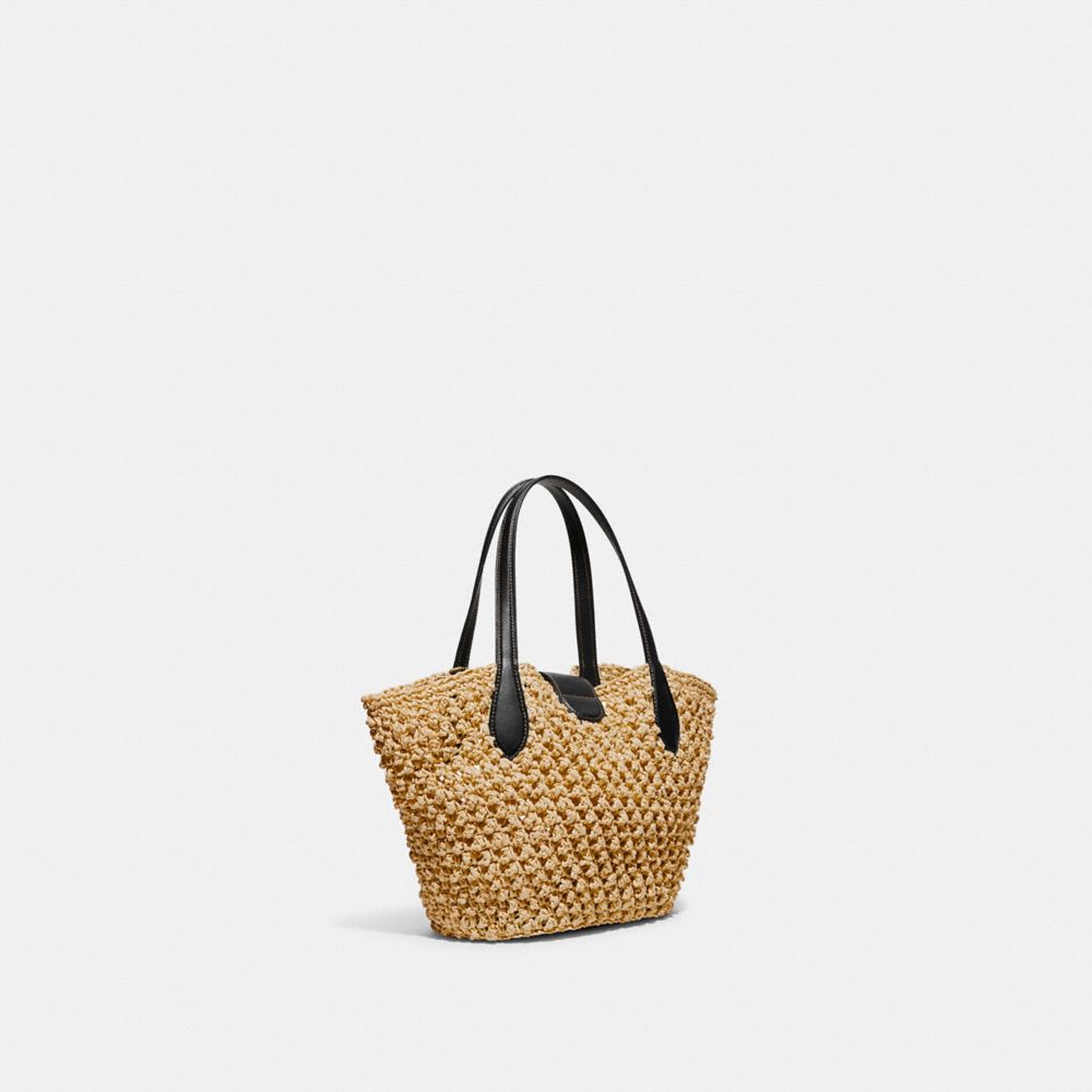 COAthtCH Classic handbags