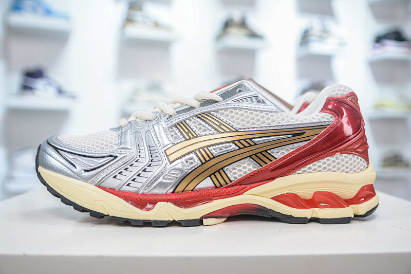 ASICS Running Shoes product