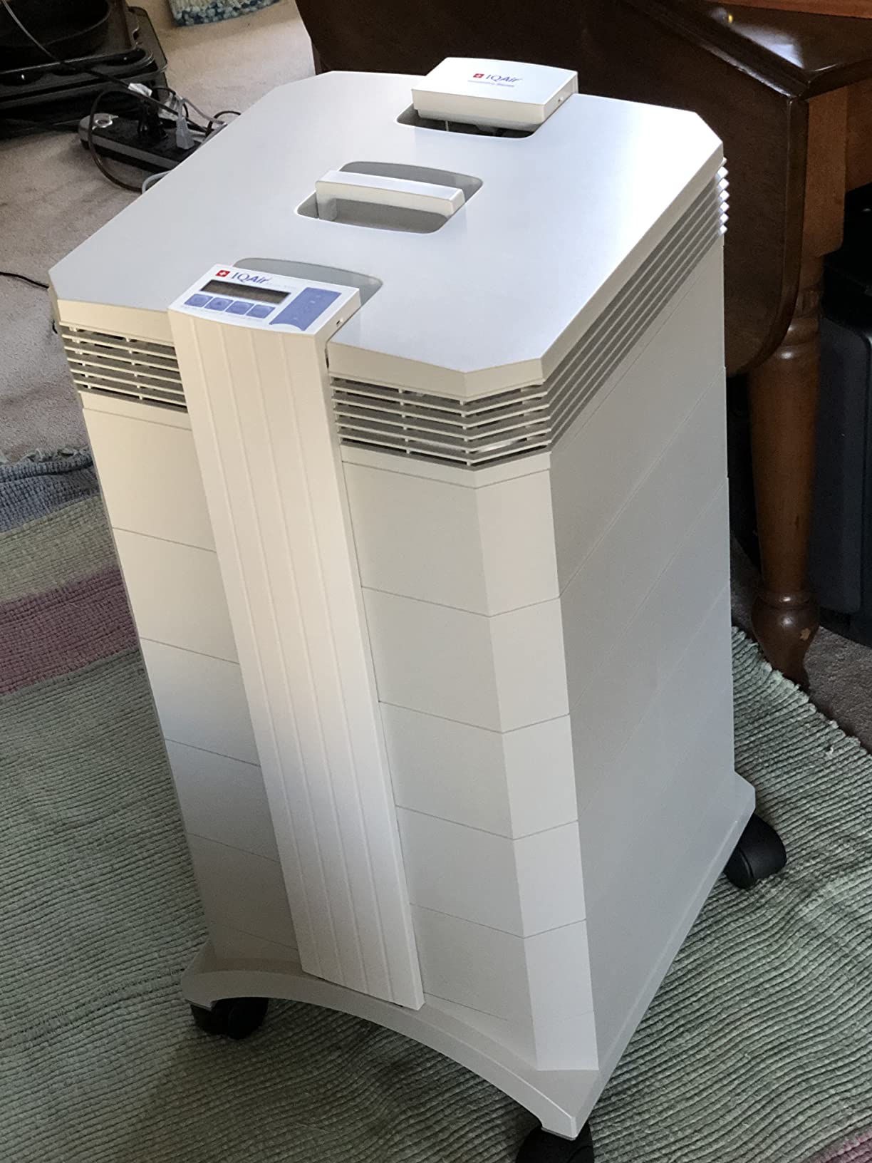 IQAir HealthPro Plus Air Purifier - Medical Grade HyperHEPA