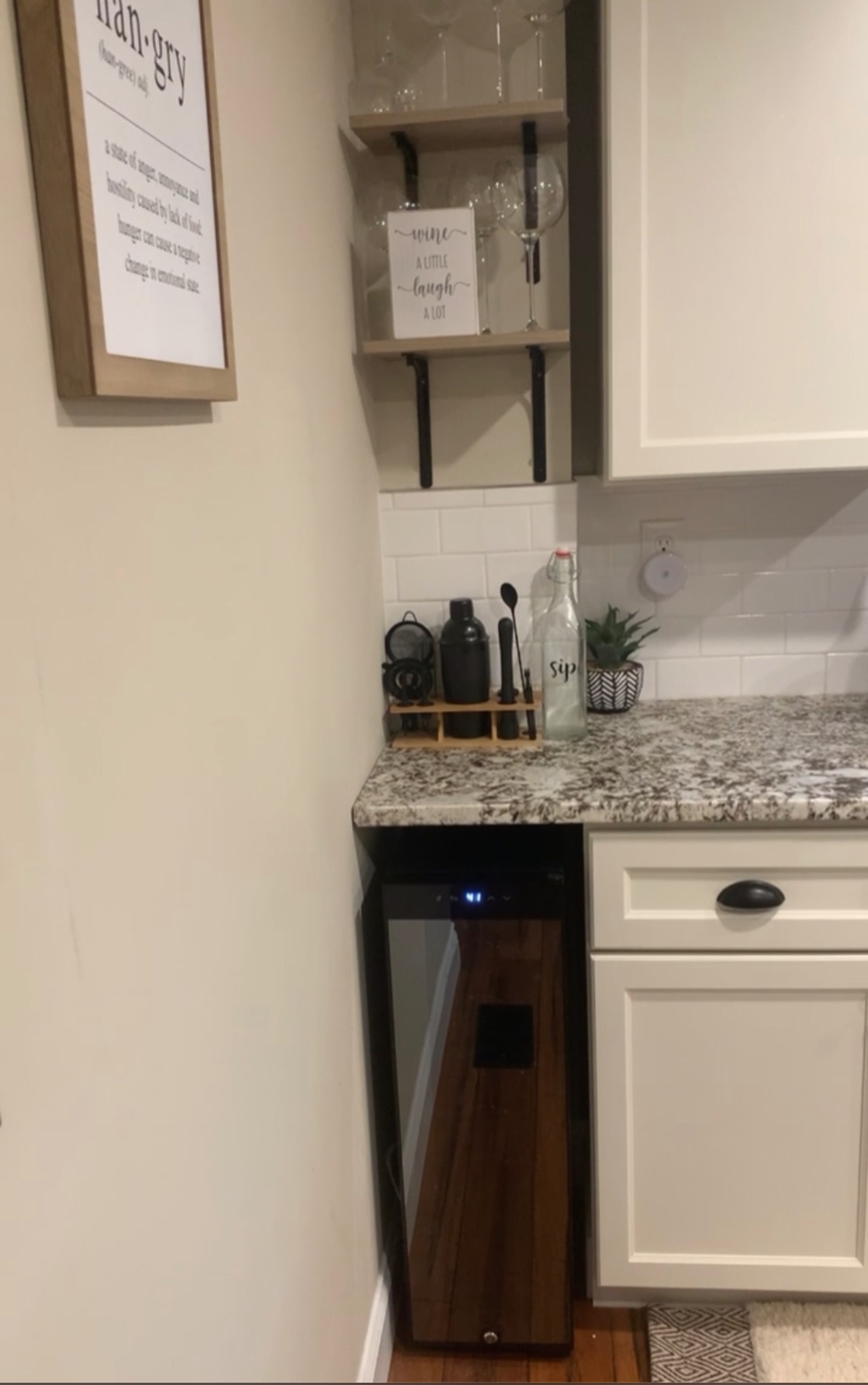 Ivation 12 Bottle Compressor Wine Cooler Refrigerator withLock