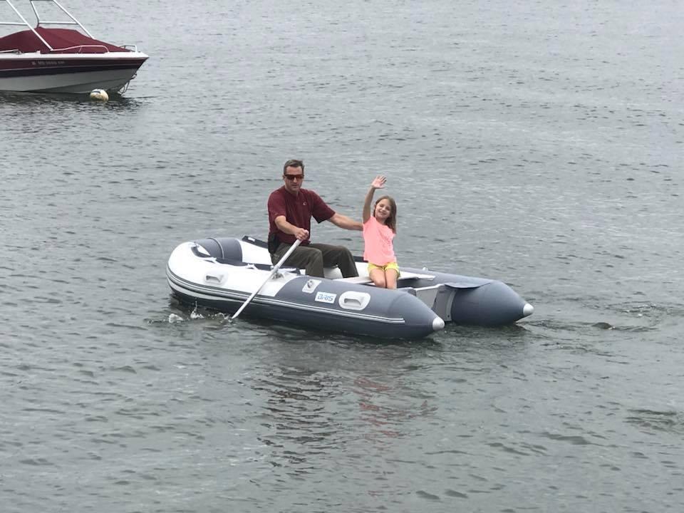 10.8 ft Inflatable Boat Inflatable Rafting Fishing Dinghy