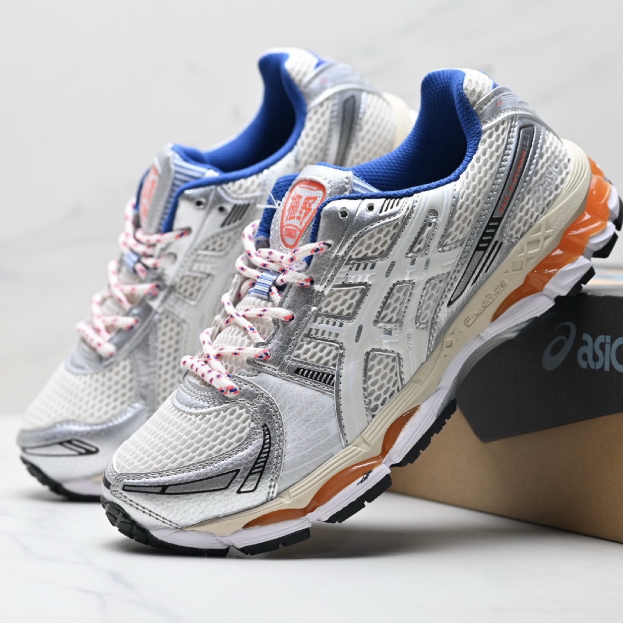 ASICS Gel-Kayano 12.1