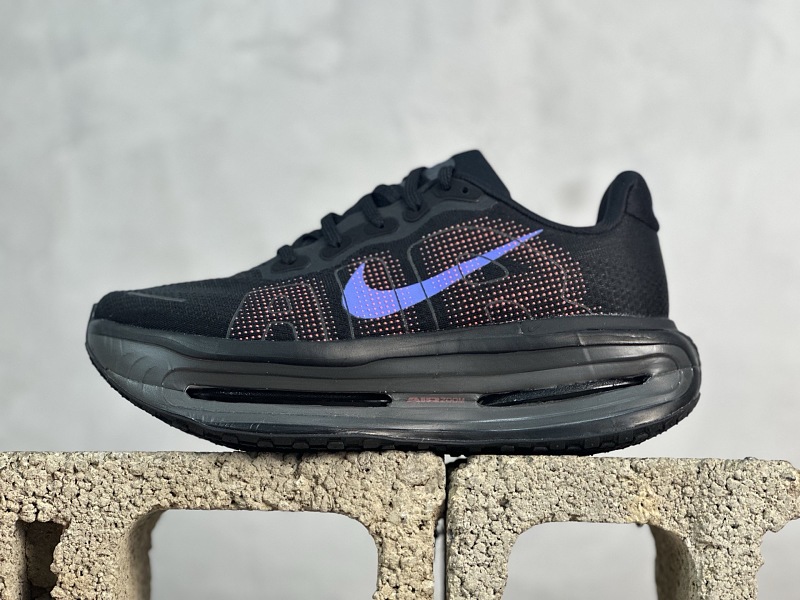 Nike Vomero Premium